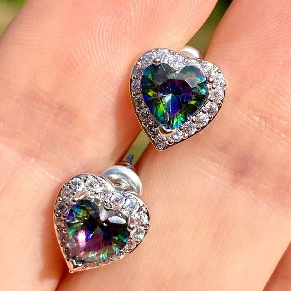 Jewelry - NEW 925 Sterling Silver ❤️Heart Earrings